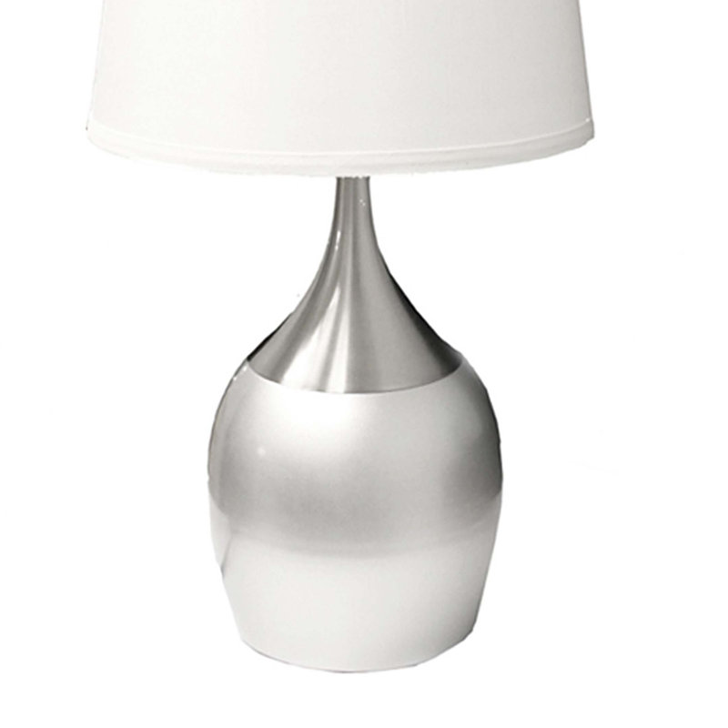 Lampe de table en métal 24 po, abat-jour blanc, Argent argent