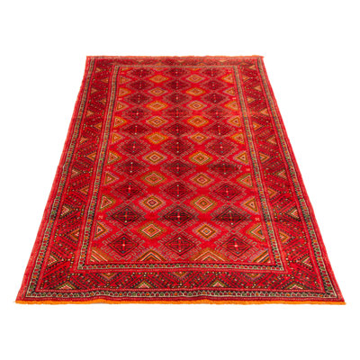 Tapis rouge Ganya 5 pi 3 po x 9 pi 6 po
