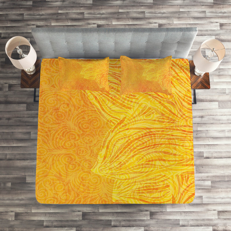 Puppy Eclectic Polyester Coverlet, King Bedspread + 2 Shams