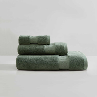 Calvin Klein Iconic Cotton Solid 3 Piece Towel Set