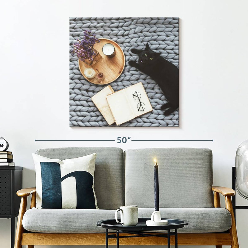 Brampt Modern Cat, 30" H x 30" W