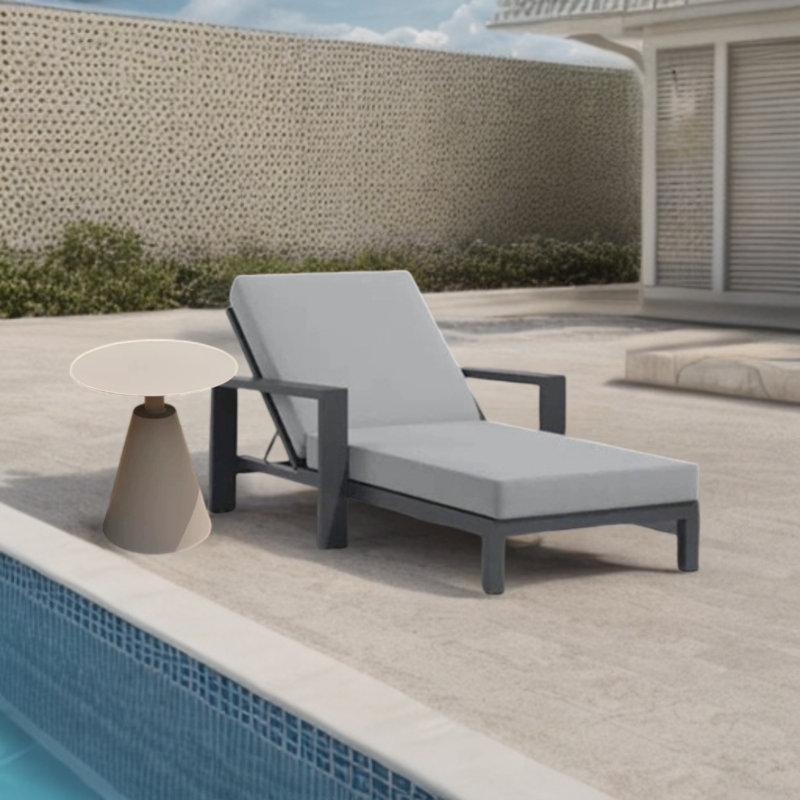 Adjustable Backrest Outdoor Lounge Chair Outdoor Chaise Lounge Set with Table , Cushion Included