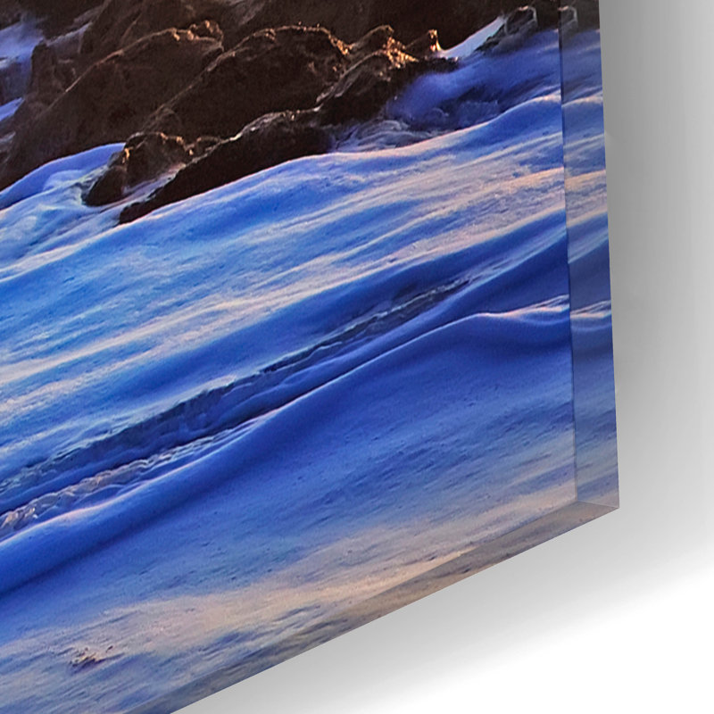 «Backlit» par Patrick Zephyr, H 12 po x l 16 po x P 0,13 po