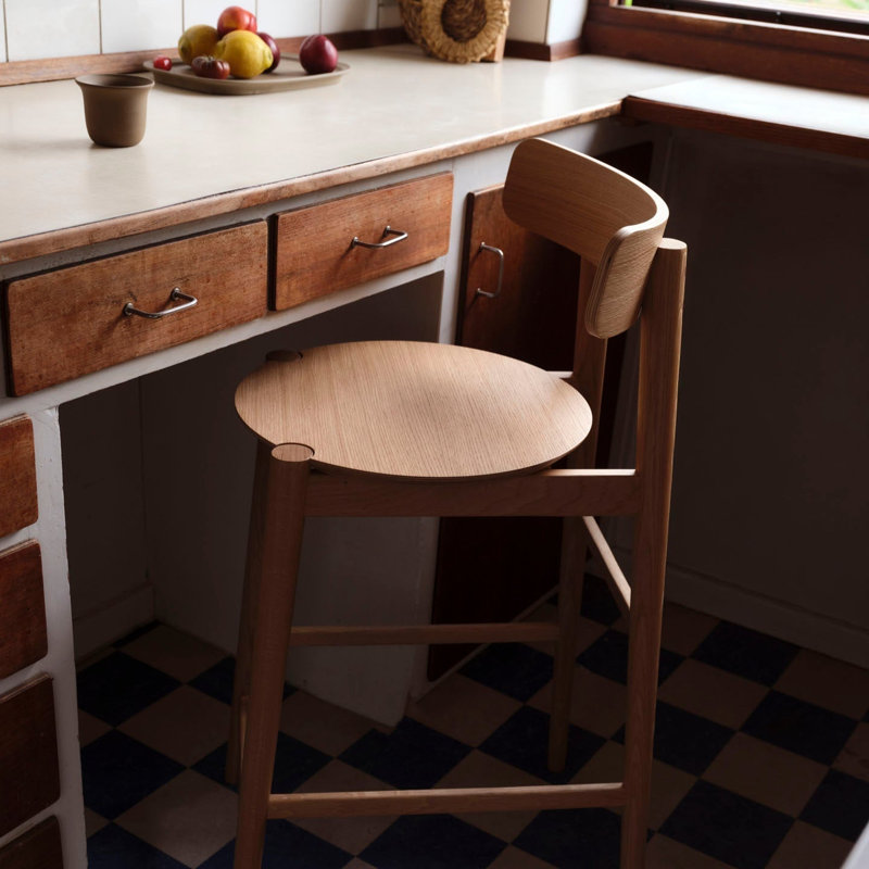 J185 Solid Wood Stool