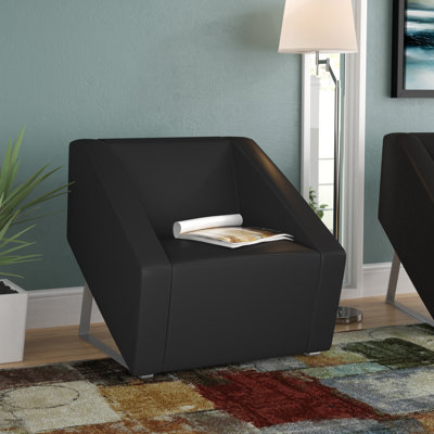 Chaise longue Beninga LeatherSoft avec base triangulaire
