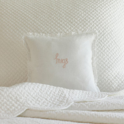 Hugs Linen Throw Pillow