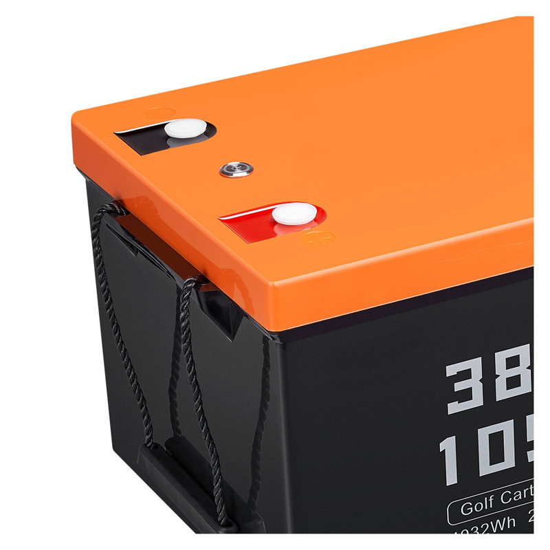 Batterie de voiturette de golf 36V 105Ah LiFePO4 avec moniteur LCD - 4000 cycles et plus, contrôle d'application Bluetooth et BMS 200A