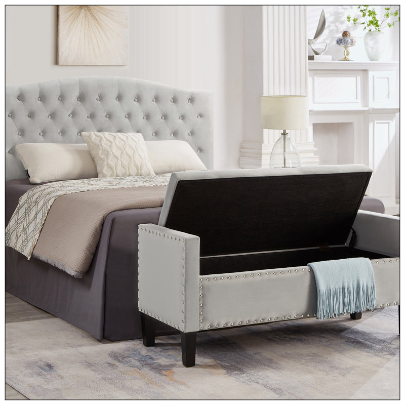 Hasaun Velvet Upholstered Storage Bench, Gray