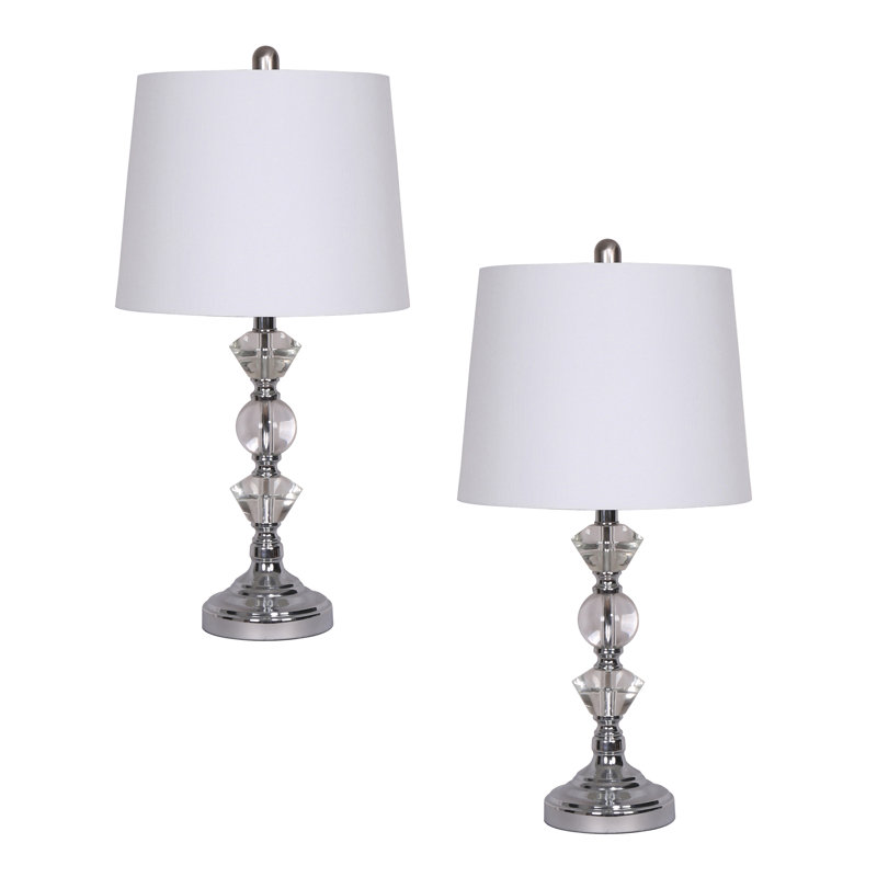 Ensemble de lampes de table élégamment conçues en argent, parfait pour une décoration chic