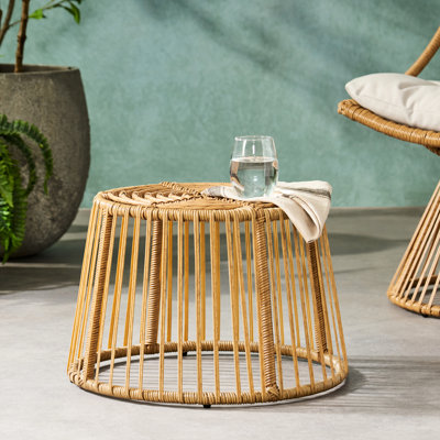 Table d'extérieur en brun - Structure de cage et couleur latérale de conception pour la détente