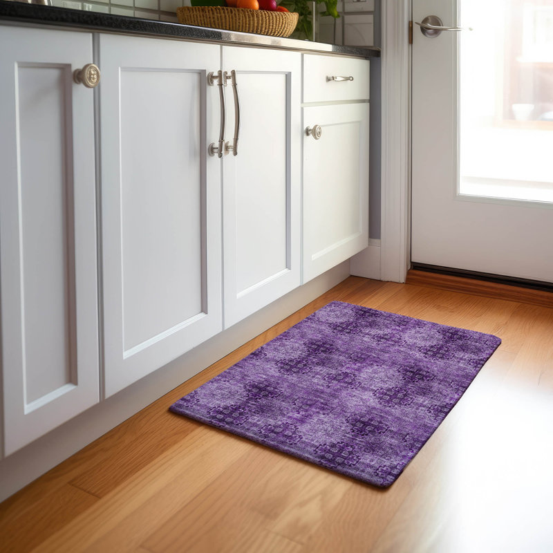 Tapis aubergine de qualité supérieure lavable à la machine Cerrito AMF557, Rectangle 1 pi 8 po x 2 pi 6 po
