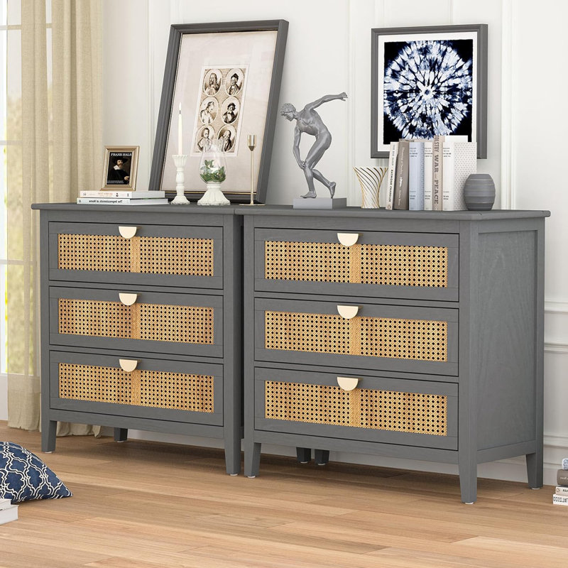 31'' W 3 - Drawer Dresser, Gray