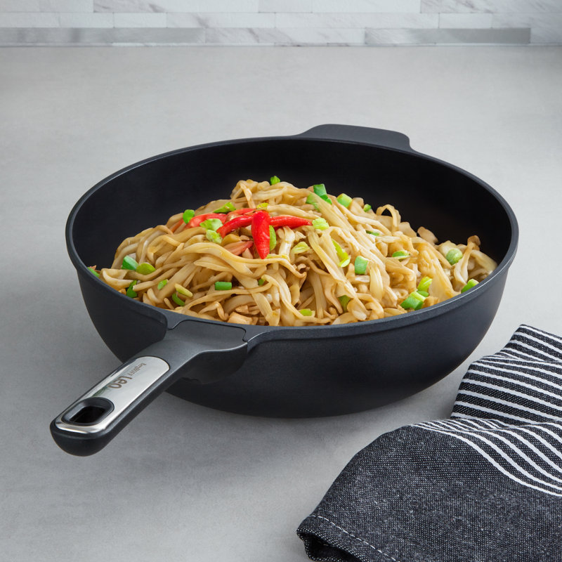 Poêle wok en céramique antiadhésive de 5,3 pte BergHOFF Leo Phantom, 11"