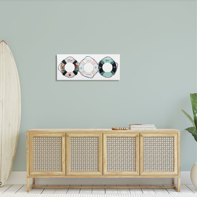 Bouée bouée de sauvetage à la mode par Amelia Noyes, impression sur toile tendue, H 13 po x l 30 po x P 1,5 po