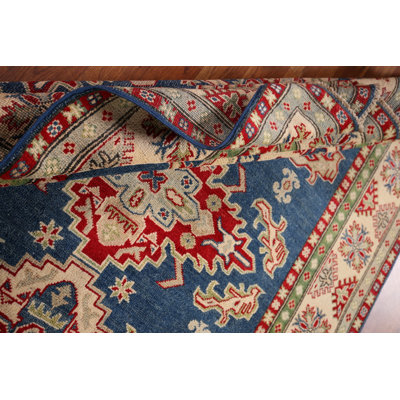 Tapis oriental bleu à motif géométrique Kazak 5