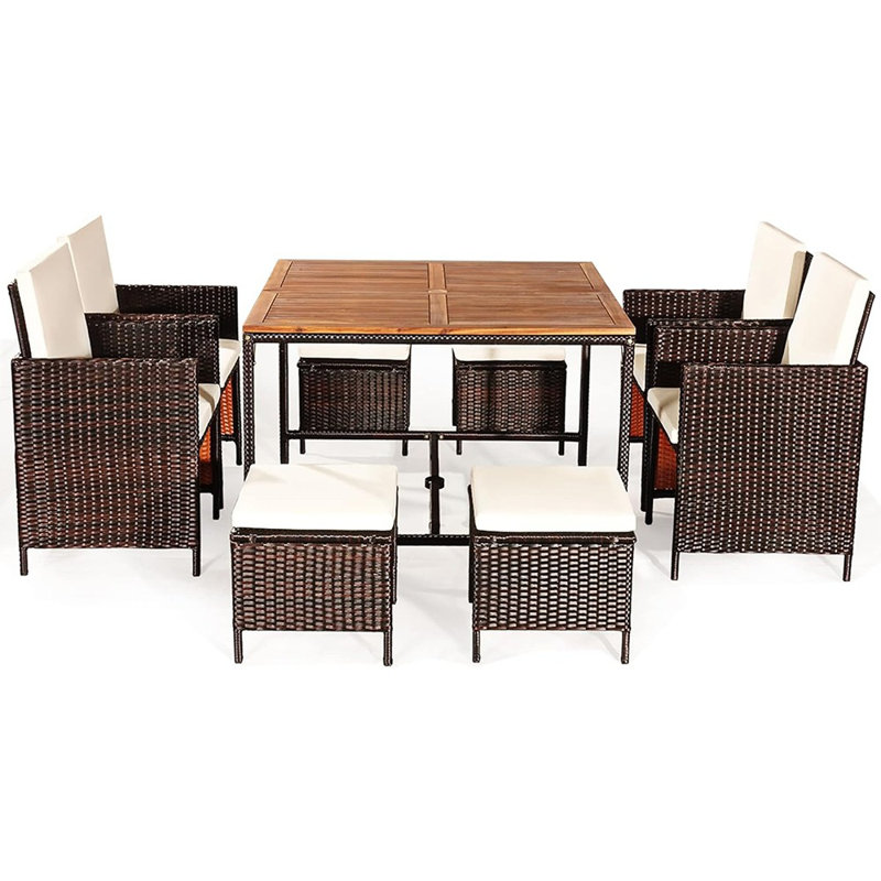Ensemble de salle à manger en rotin et osier - table en bois massif avec 4 chaises, 4 repose-pieds et coussins amovibles, blanc