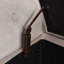 Banc de rangement Lunara 51 po pour chambre à coucher, à placer au pied du lit, avec assise capitonnée et accoudoirs ornés de clous décoratifs.-657033051-642507531