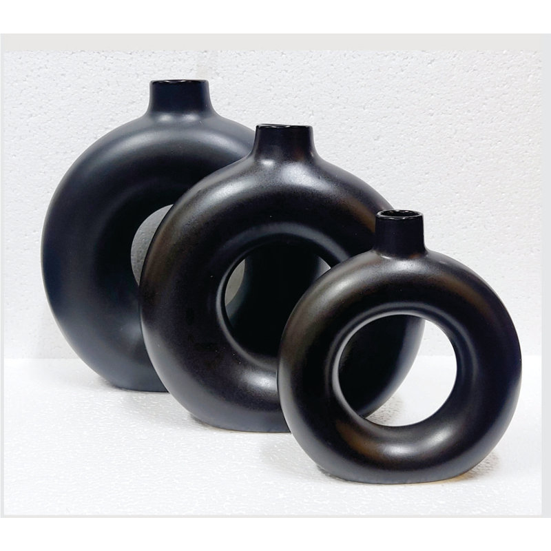 Aydric Handmade Ceramic Table Vase, Black Glossy/Matted