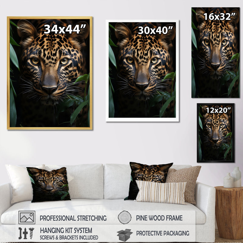 «Leopard Silent Stalk I», art sur toile léopard, Cadre simple blanc, H 44 po x l 34 po x P 1,5 po