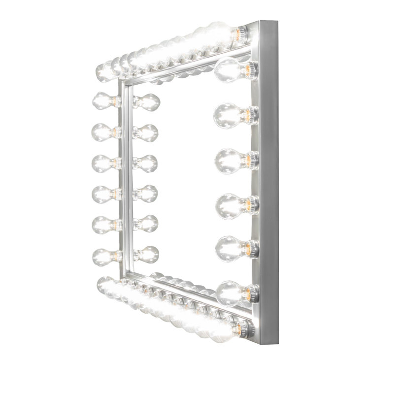 36 - Light Vanity Light