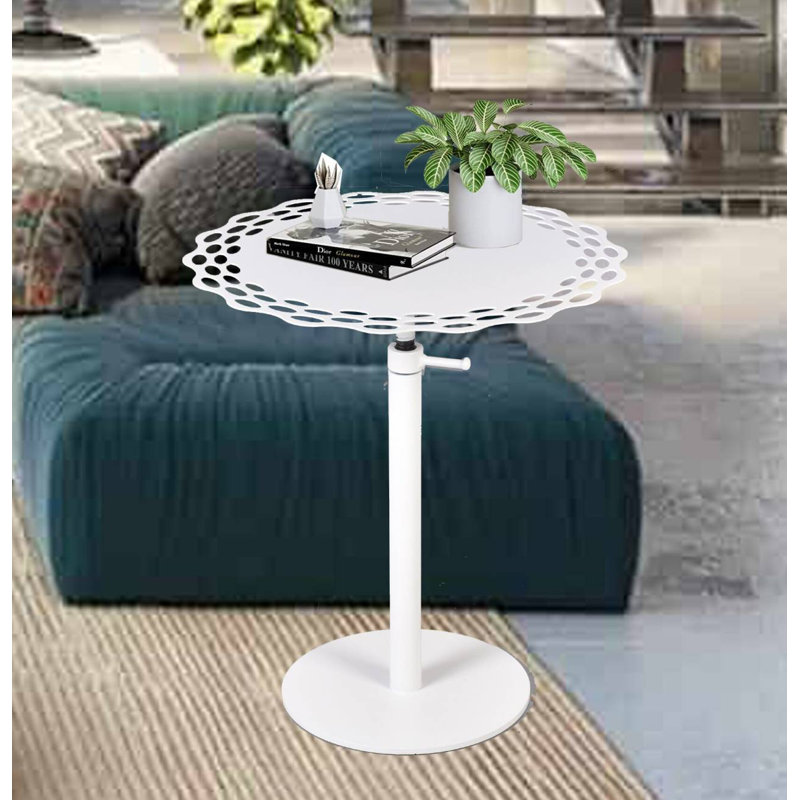 Table de bout Tray en métal, table de collation intérieure et extérieure imperméable et antirouille, blanc (plateau en dentelle)