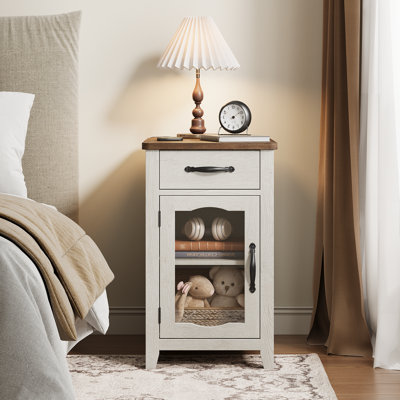 Table de bout avec station de charge Analiesa, table de chevet de ferme avec tiroir et armoire de rangement, table d'appoint en bois pour le salon, la chambre à coucher et les petits espaces