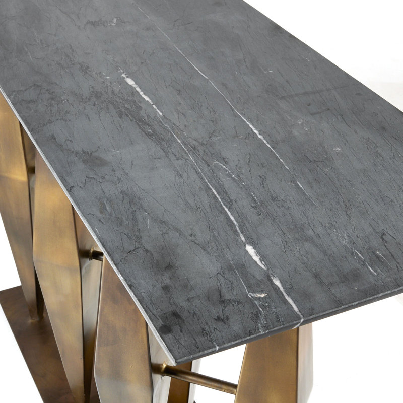 Dagmar Console