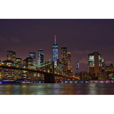 " Manhattan Skyline And Brooklyn Bridge " by Damien Verrier