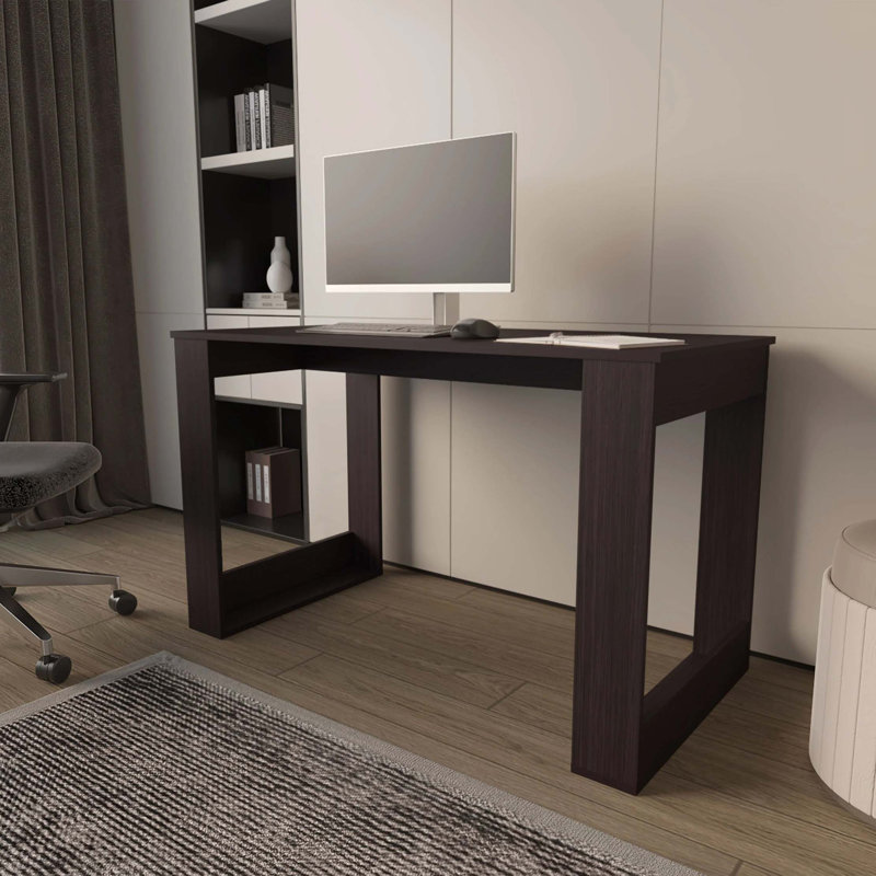 Bureau d'écriture avec une grande surface de travail, Brun