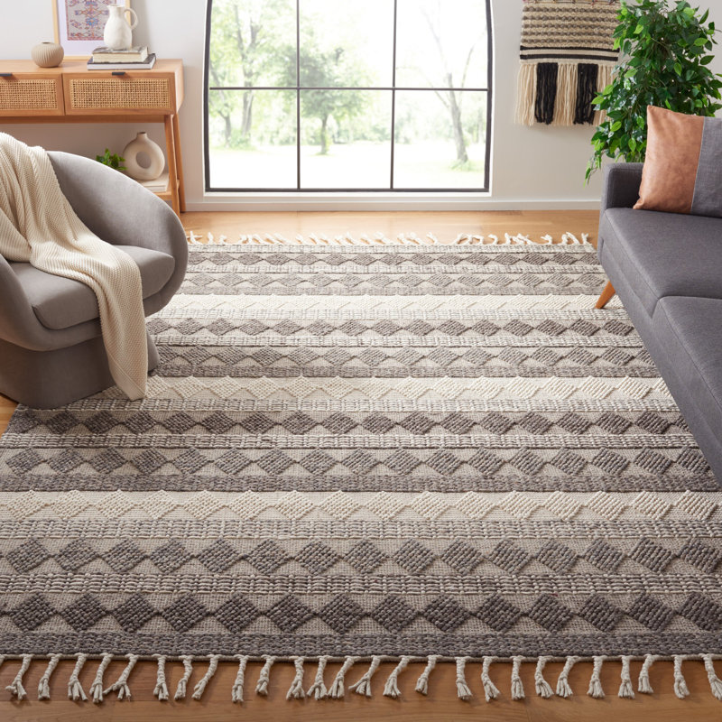 Ivory and Black Flat Woven Wool Area Rug, 8' x 10'