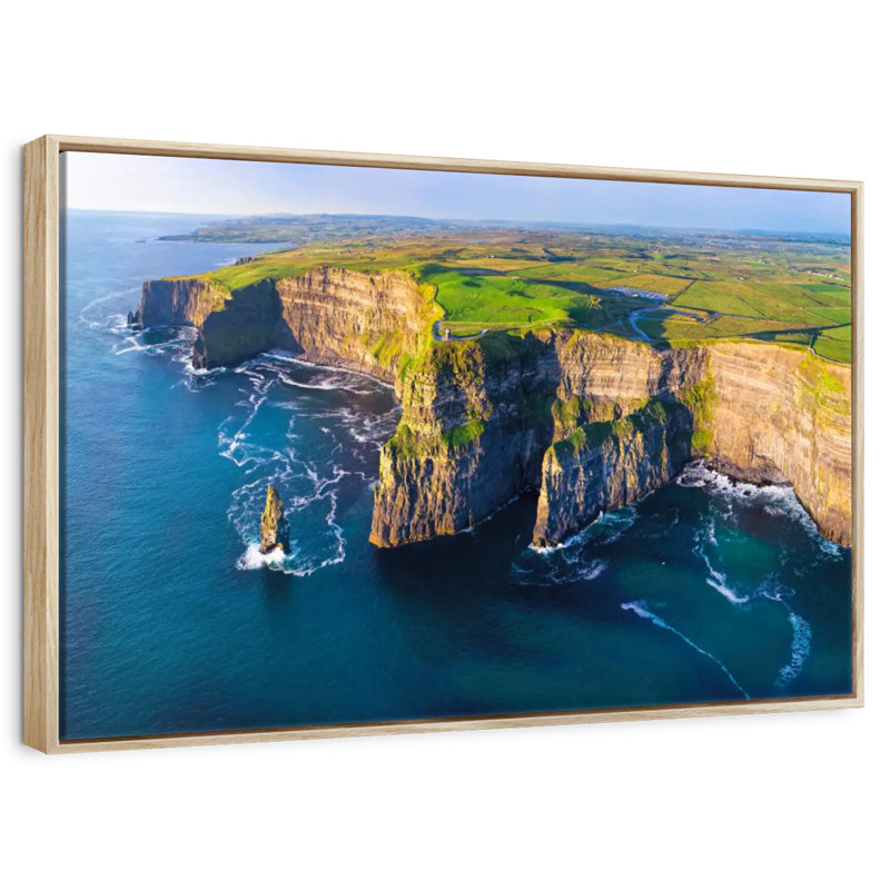 Falaises de Moher en Irlande, Cadre flottant en bois naturel, 31 po x 21 po