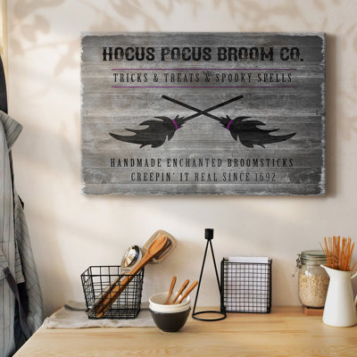 Toile tendue avec balai Hocus Pocus