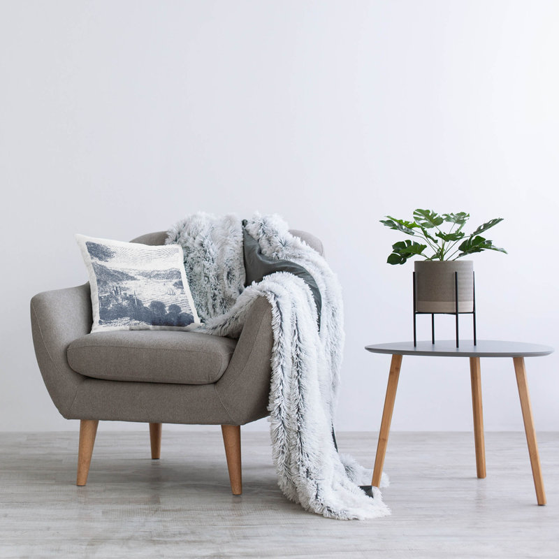 Polyester Throw Square Pillow Cover & Insert