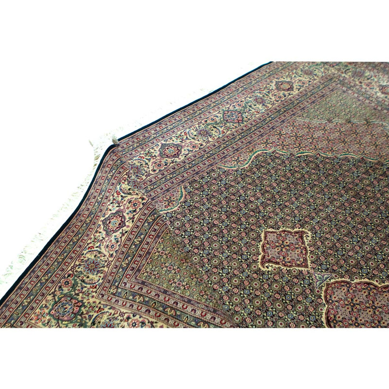 Wool Oriental Area Rug