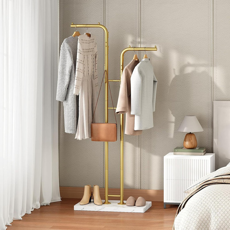 Portemanteau doré avec base aspect marbre - Portemanteaux