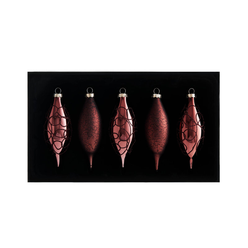 14.71cm Solid Colour Plastic / Acrylic Bauble, Burgundy