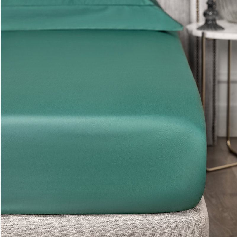 Rhapsody Sateen Fitted Sheet, Emerald, Queen
