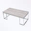 Table basse rectangulaire avec base en métal