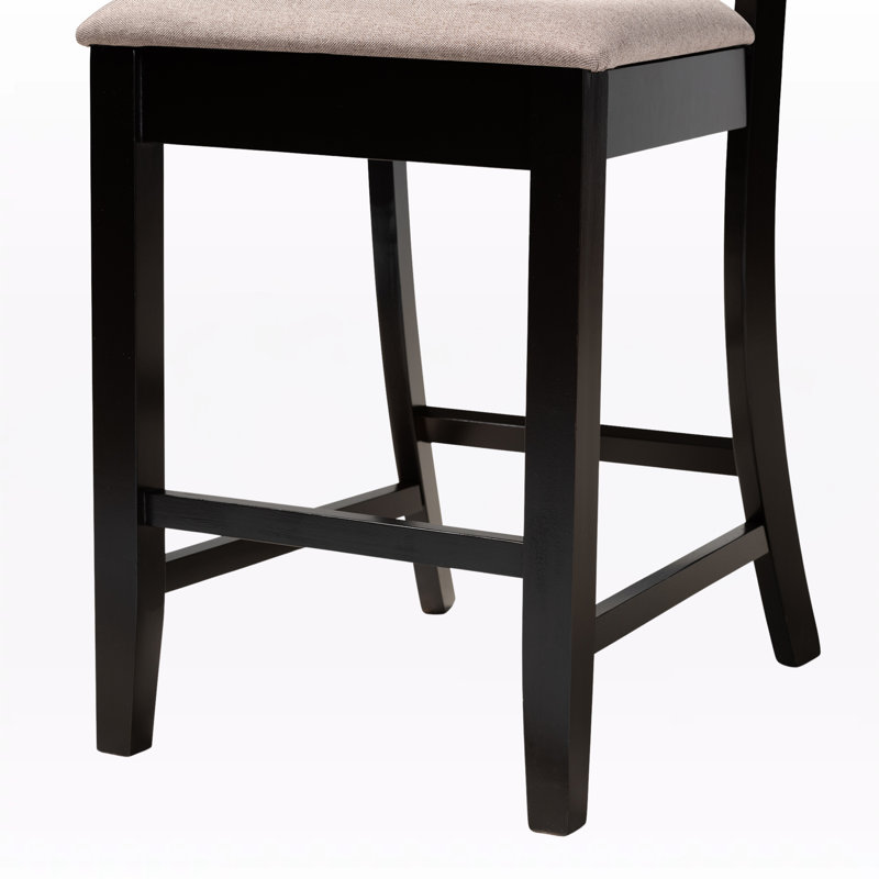 Chaise d'appoint en tissu brun sable et bois foncé Ballyrashane, H 42,5 po x l 18,5 po x P 20,5 po, Sable