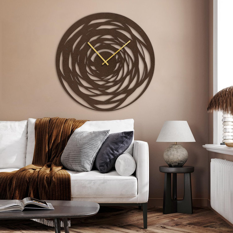 Grande horloge murale abstraite spirale murale en métal Vortex, L 36 po x H 36 po, Bronze