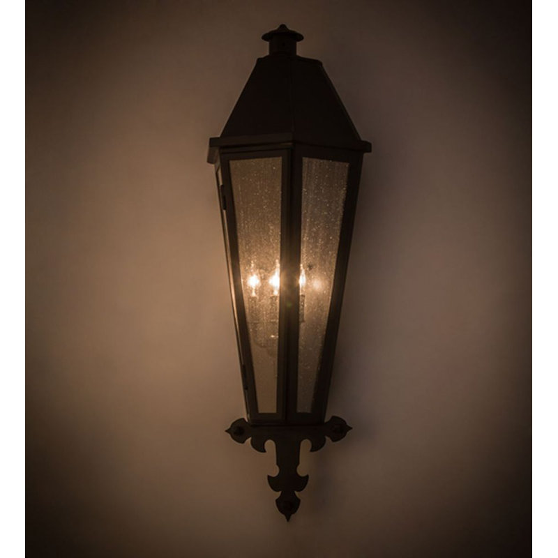 Millesime - Light Outdoor Wall Lantern