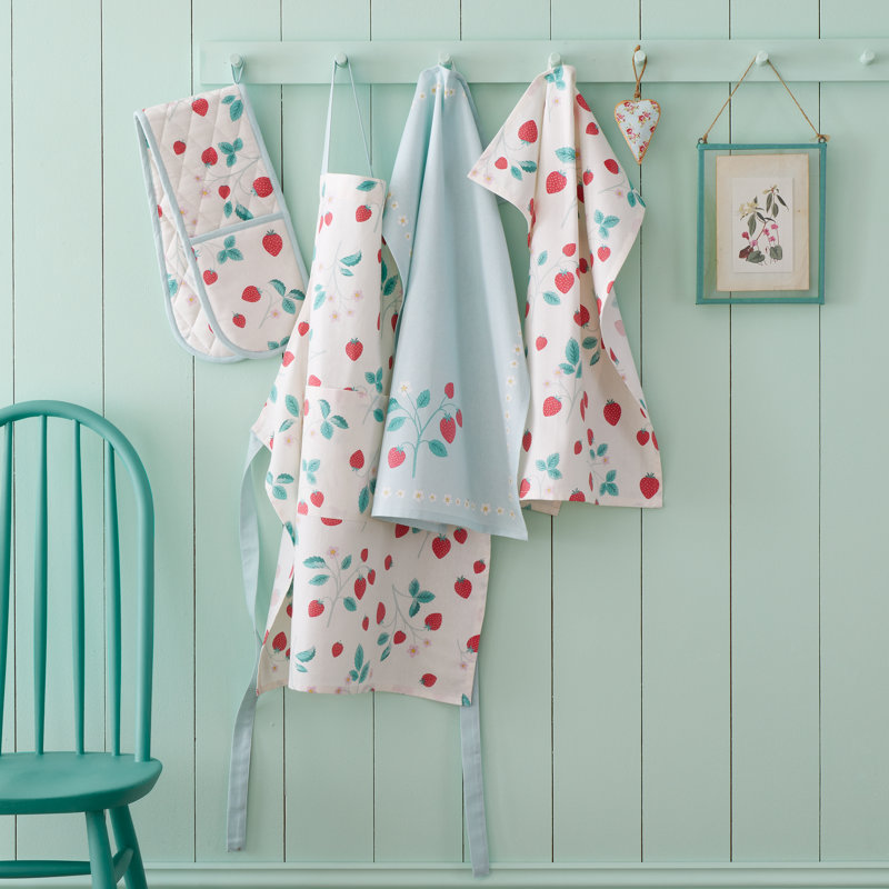 Strawberry Garden Tea Towel Pack of 4