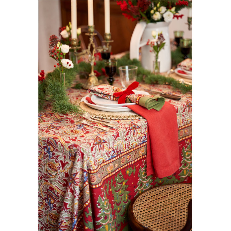 Noel Handmade Floral Tablecloth, 106" x 71"