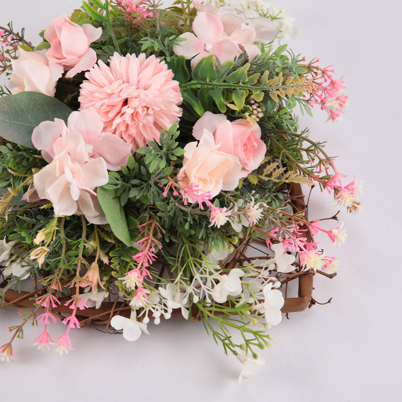 Faux Lighted 30cm Wreath