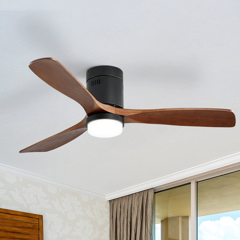 Ventilateur de plafond 52 po à 3 pales standard en bois massif avec télécommande et trousse d'éclairage Smart App 52 po