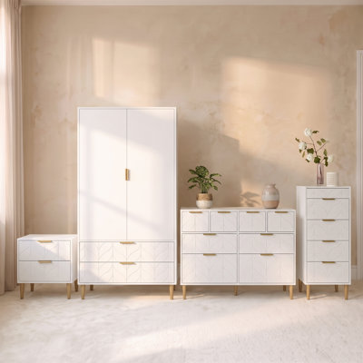 Adams Bedroom Set
