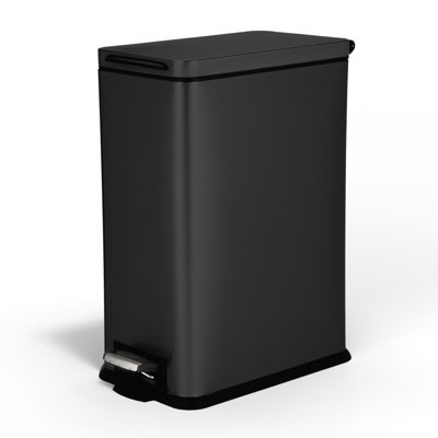 8 Gallon Stainless Steel Kitchen Trash Can with Step-On Pedal and Slow Closing Lid