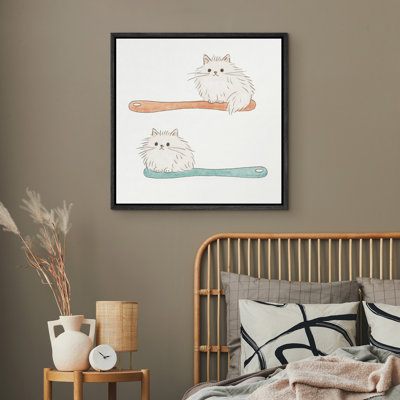 Mignon chats blancs reposant sur des cuillères en bois, scène d'animaux minimale - impression sur toile encadrée