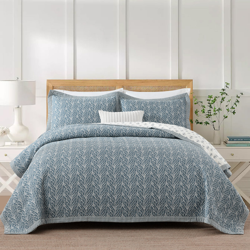 King Size White and Yellow Cotton Reversible Quilt Set