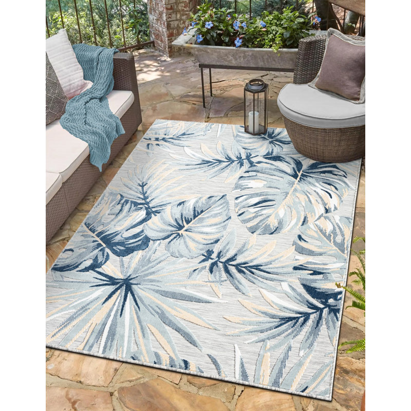 Silloth Floral Indoor / Outdoor Area Rug, Rectangle 140 x 200cm
